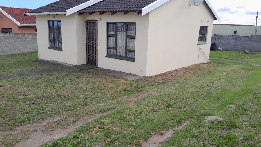2 Bedroom Property for Sale in Haven Hills Eastern Cape